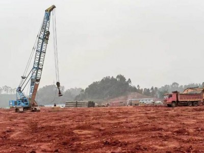 本地强夯地基工程施工中祥岩土设备