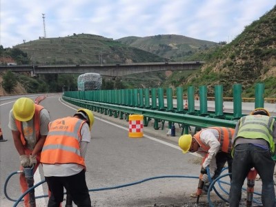 建筑变形缝伸缩缝施工安装 减少桥面